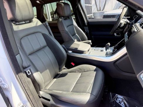 Used 2020 Land Rover Range Rover Sport HST image 20