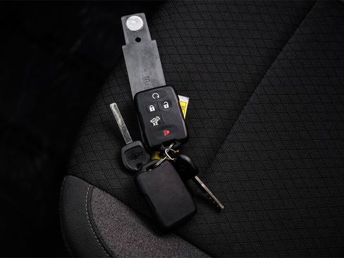 Used 2022 Chevrolet Silverado 1500 Custom w/ Safety Confidence Package image 56