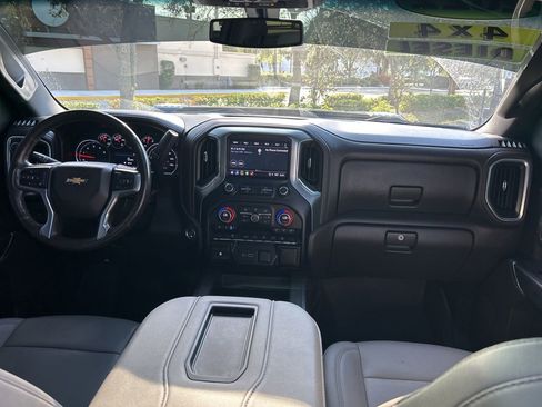 Used 2022 Chevrolet Silverado 2500 LTZ image 16