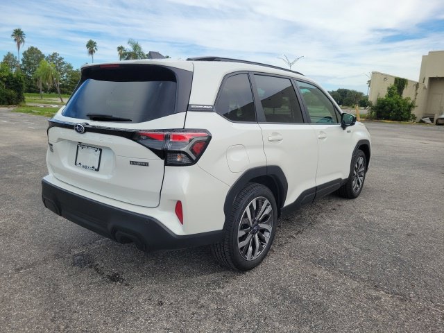 Used 2026 Subaru Forester Touring AWD/4WD image 5
