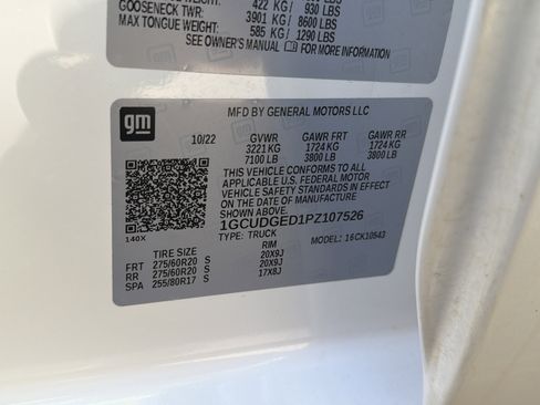 Used 2023 Chevrolet Silverado 1500 LTZ w/ LTZ Premium Package image 35