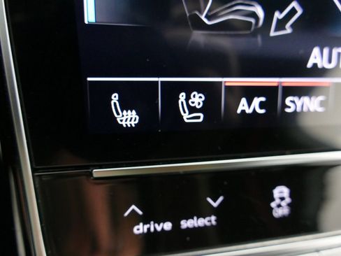 Used 2023 Audi A8 L 3.0T w/ Executive Package image 21