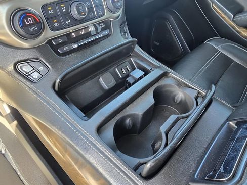 Used 2019 GMC Yukon XL Denali w/ Denali Ultimate Package image 19