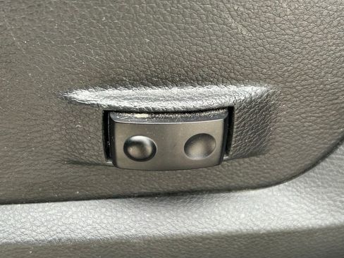 Used 2024 RAM 2500 Big Horn image 26