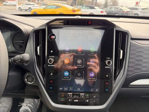 Used 2025 Subaru Forester Premium w/ Convenience Package #2 image 34