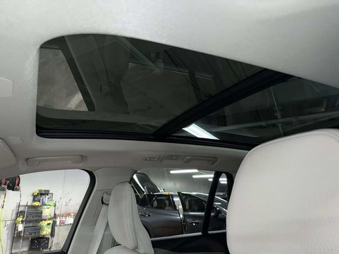 Used 2023 Volvo XC90 T8 Plus w/ Protection Package Premier AWD/4WD image 22