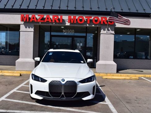 Used 2025 BMW i4 eDrive40 RWD image 7