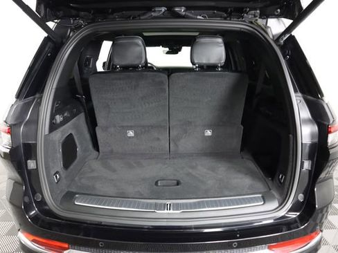 Used 2023 Jeep Grand Cherokee L Overland image 65