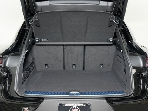 New 2026 Porsche Cayenne Coupe AWD/4WD image 37