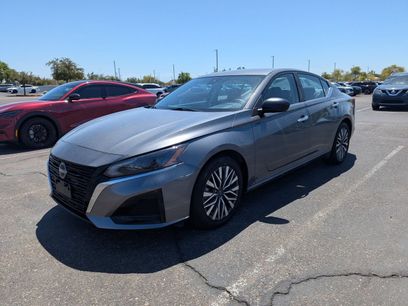 Used 2024 Nissan Altima 2.5 SV