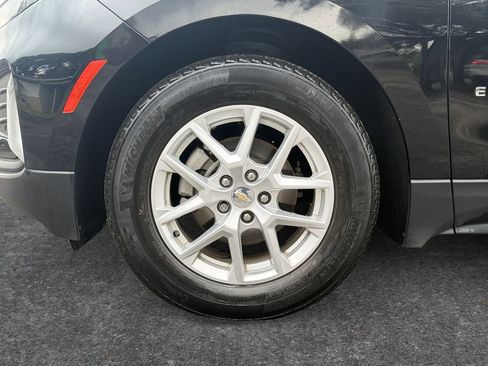 Used 2022 Chevrolet Equinox LT FWD image 9