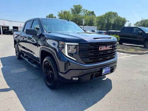 Used 2026 GMC Sierra 1500 Elevation w/ Elevation Select Package AWD/4WD image 8