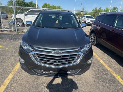 Used 2020 Chevrolet Equinox Premier AWD/4WD image 4