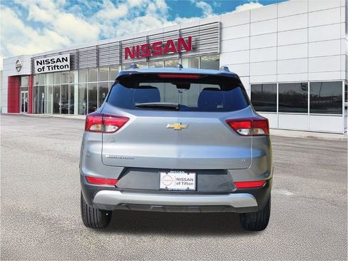 Used 2025 Chevrolet TrailBlazer LT FWD image 5