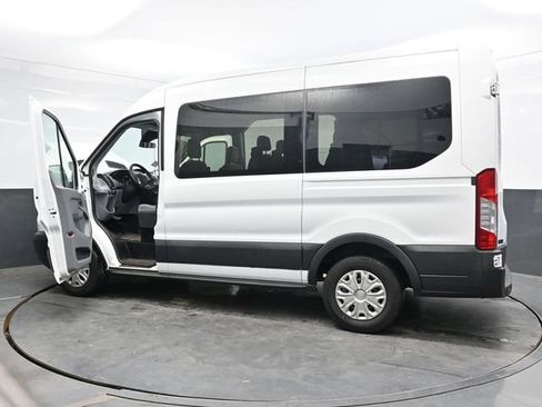 Used 2016 Ford Transit 150 XLT RWD image 50
