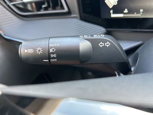 New 2026 Nissan Kicks SR image 27