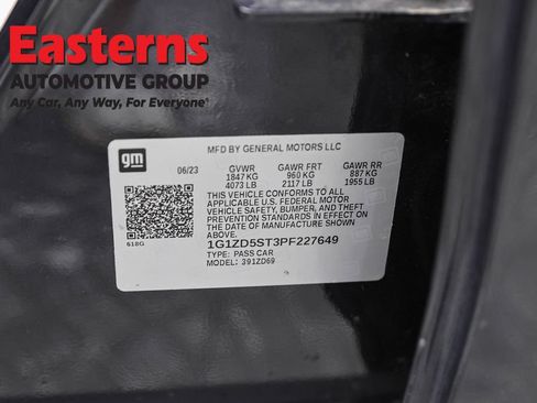 Used 2023 Chevrolet Malibu LT FWD image 35