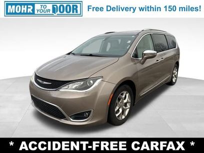 Used 2018 Chrysler Pacifica Limited