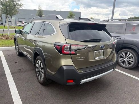 Used 2025 Subaru Outback Touring w/ Popular Package #2 AWD/4WD image 4