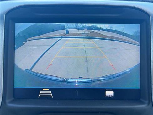 Used 2022 GMC Sierra 1500 Elevation image 12