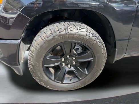 Used 2023 RAM 1500 Big Horn image 11