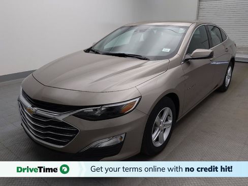 Used 2025 Chevrolet Malibu LS FWD image 1