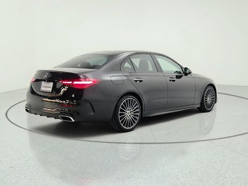 Used 2024 Mercedes-Benz C 300 Sedan image 5