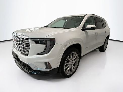 Used 2025 GMC Acadia Denali w/ Super Cruise Package AWD/4WD image 3