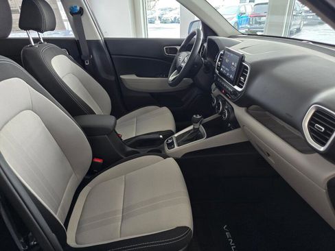 New 2026 Hyundai Venue SEL image 43