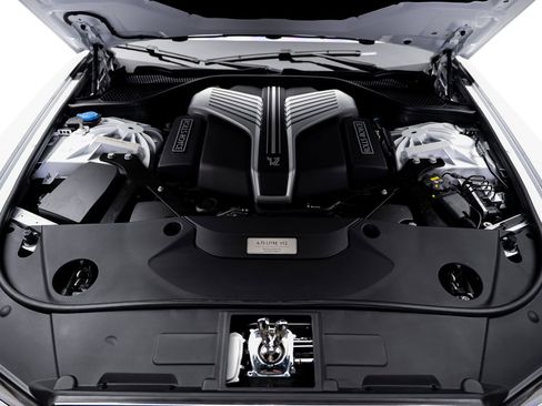 Used 2022 Rolls-Royce Ghost AWD/4WD image 64
