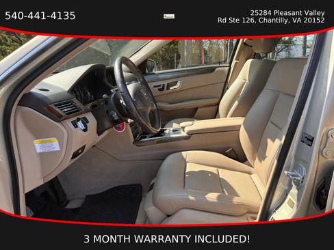 Used 2010 Mercedes-Benz E 350 4MATIC Sedan image 17