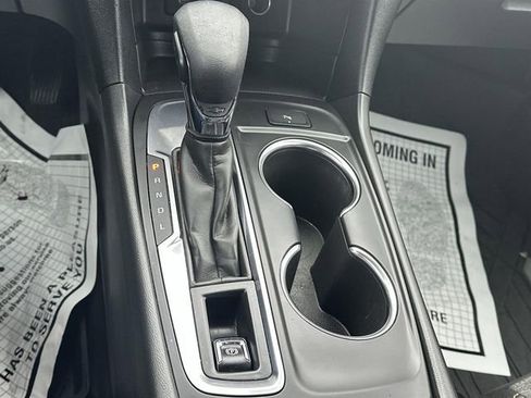 Certified 2024 Chevrolet Equinox LT image 15