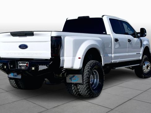 Used 2017 Ford F350 XLT w/ XLT Value Package image 14