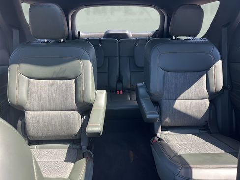Used 2022 Ford Explorer Timberline image 12