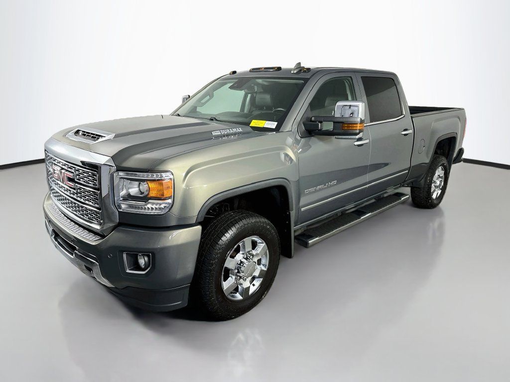 Used 2018 GMC Sierra 3500 Denali w/ Duramax Plus Package AWD/4WD image 3