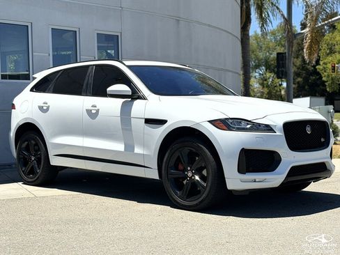 Used 2018 Jaguar F-PACE S AWD/4WD image 3