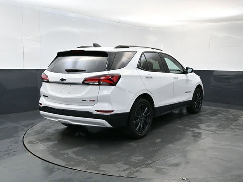 Used 2023 Chevrolet Equinox RS AWD/4WD image 5