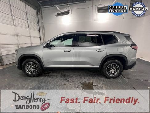 Used 2025 GMC Acadia Elevation image 5