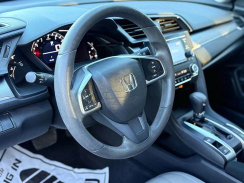 Used 2017 Honda Civic LX image 7