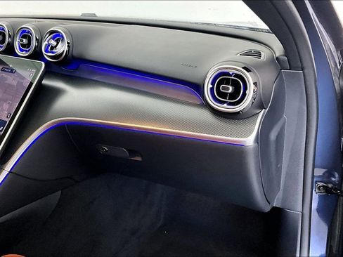 Used 2025 Mercedes-Benz C 300 4MATIC Sedan w/ Exclusive Trim Package image 22