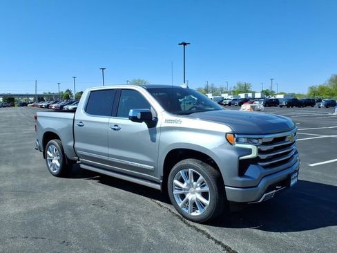 New 2026 Chevrolet Silverado 1500 High Country AWD/4WD image 1