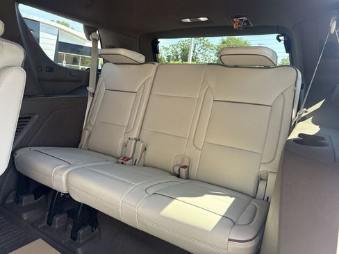 New 2026 GMC Yukon Denali w/ Denali Reserve Package AWD/4WD image 21