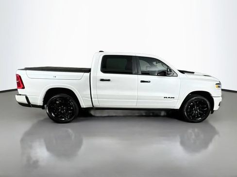 Used 2025 RAM 1500 Limited AWD/4WD image 5