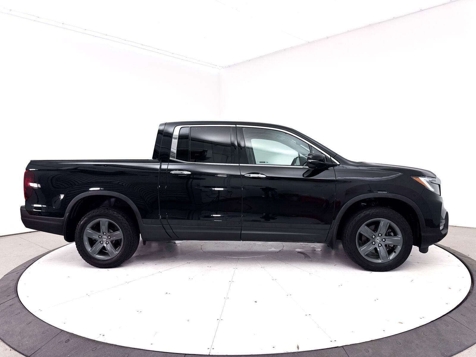 Used 2023 Honda Ridgeline RTL-E image 37