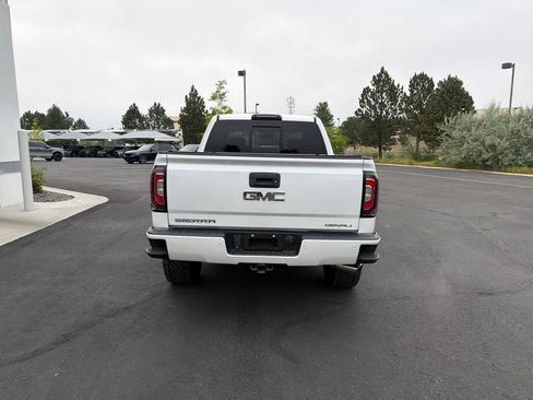 Used 2018 GMC Sierra 1500 Denali w/ Denali Ultimate Package AWD/4WD image 4