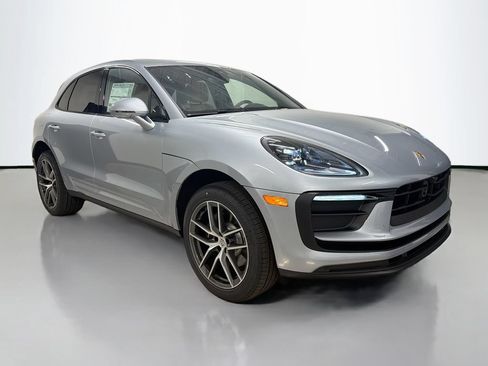New 2026 Porsche Macan AWD/4WD image 7