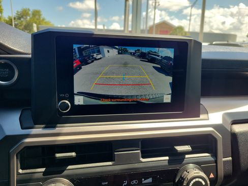 Used 2025 Toyota 4Runner SR5 RWD image 21