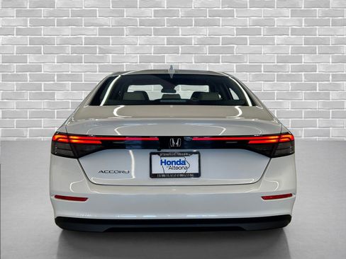 New 2026 Honda Accord LX image 4