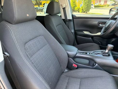 Used 2023 Honda HR-V LX image 25