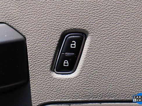 Used 2021 Ford F450 XLT AWD/4WD image 16